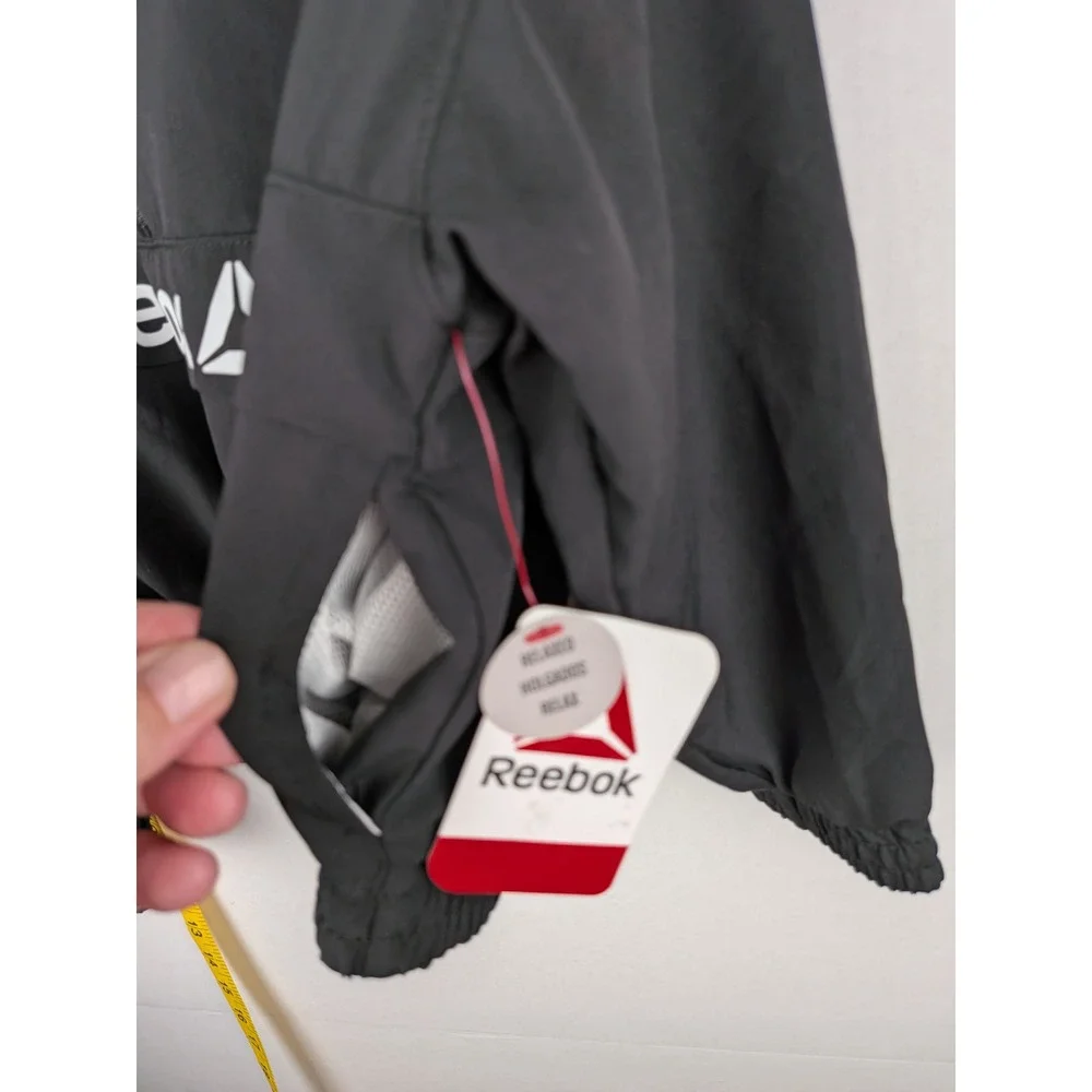 Reebok Boys Black Half Zip Windbreaker Jacket Mesh Hood XS REG251OW03